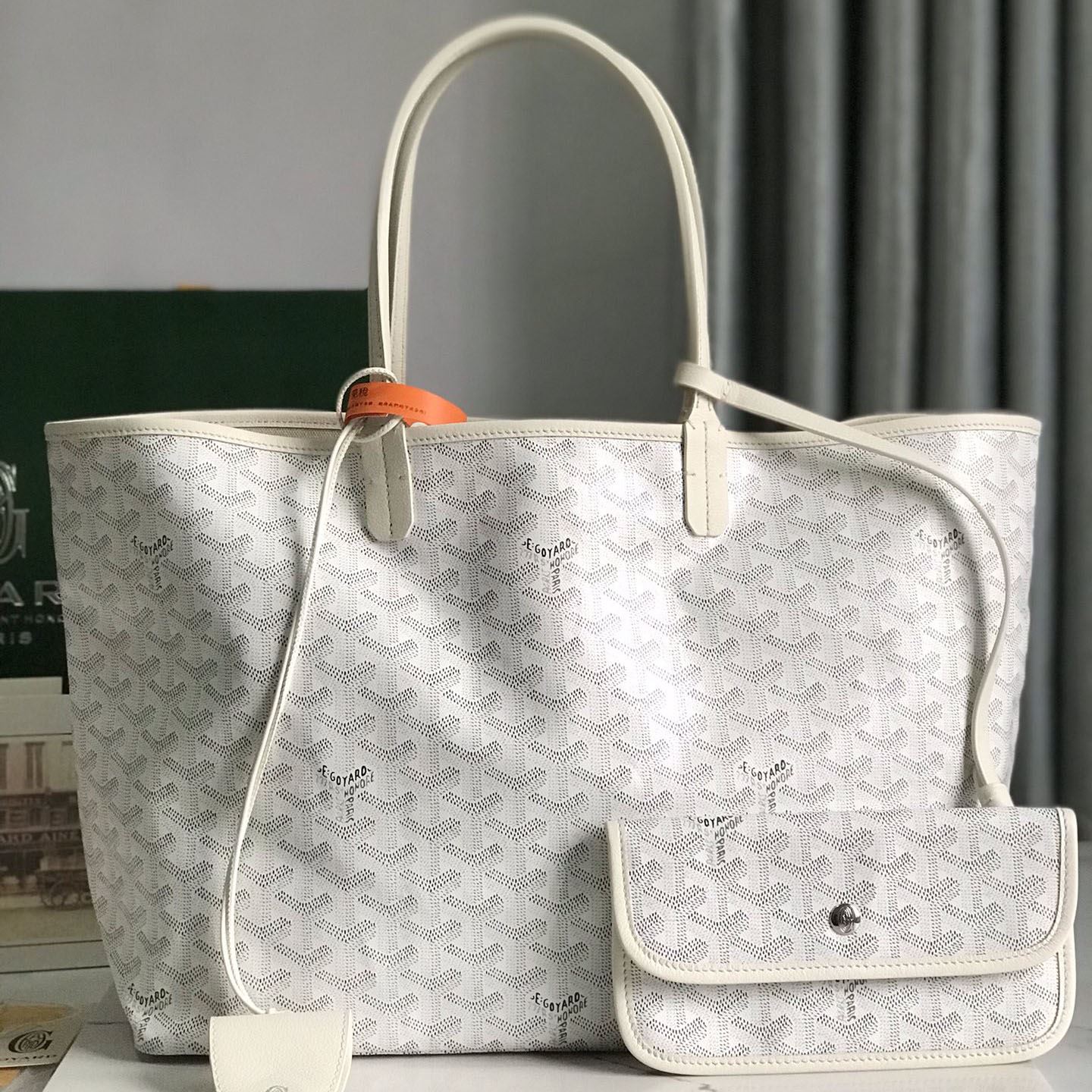 Go*ard shopping bags
